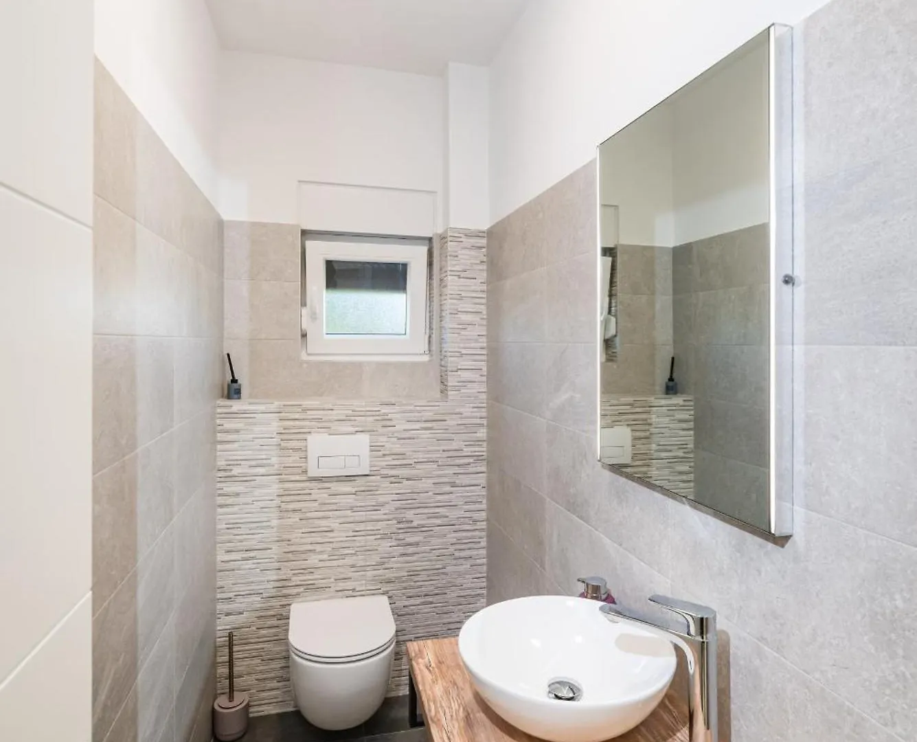 Apartment Vista Mare 1 With Heated Pool スベティ・フィリップ・イ・ヤコブ クロアチア